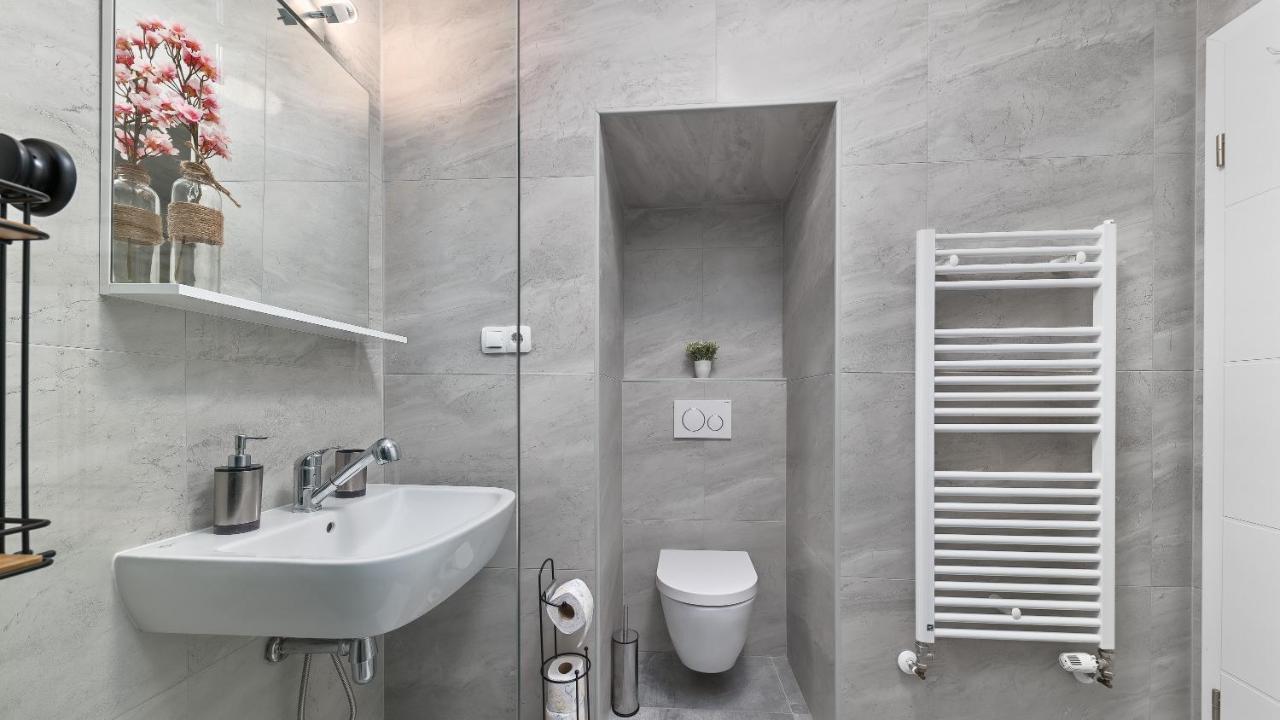 Brand New Apartment In City Center, Big Terrace Zagrzeb Zewnętrze zdjęcie